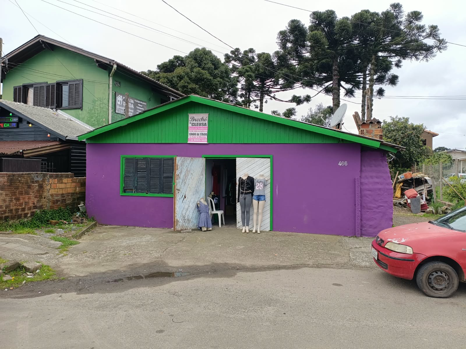 Casa no Canelinha (foto 2 de 9)